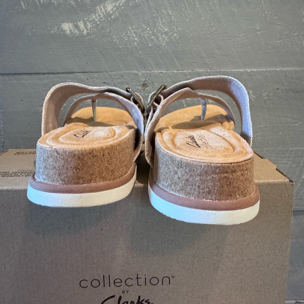 NIB collection by Clarks sandals - Picture 5 of 9
